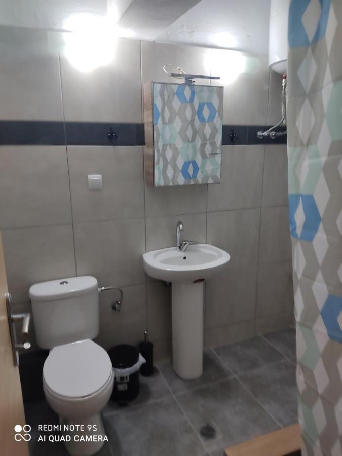 G M 2 Rooms Kentro In The Heart Of The City Larissa Extérieur photo