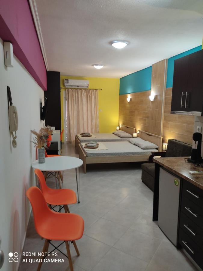 G M 2 Rooms Kentro In The Heart Of The City Larissa Extérieur photo