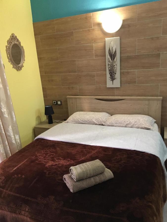 G M 2 Rooms Kentro In The Heart Of The City Larissa Extérieur photo
